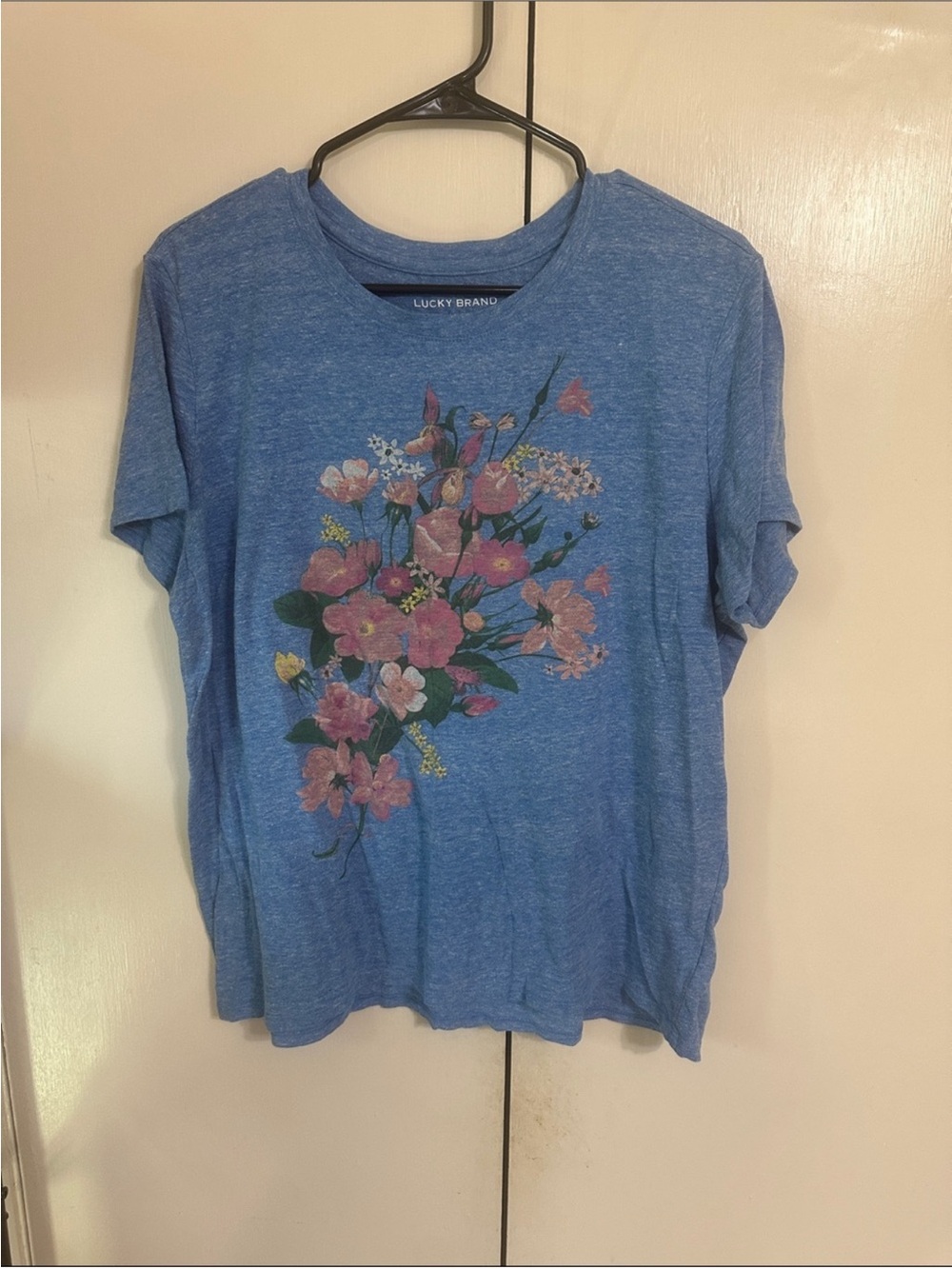 Lucky Brand soft Heather Blue Floral Short Sleeve Tee shirt
